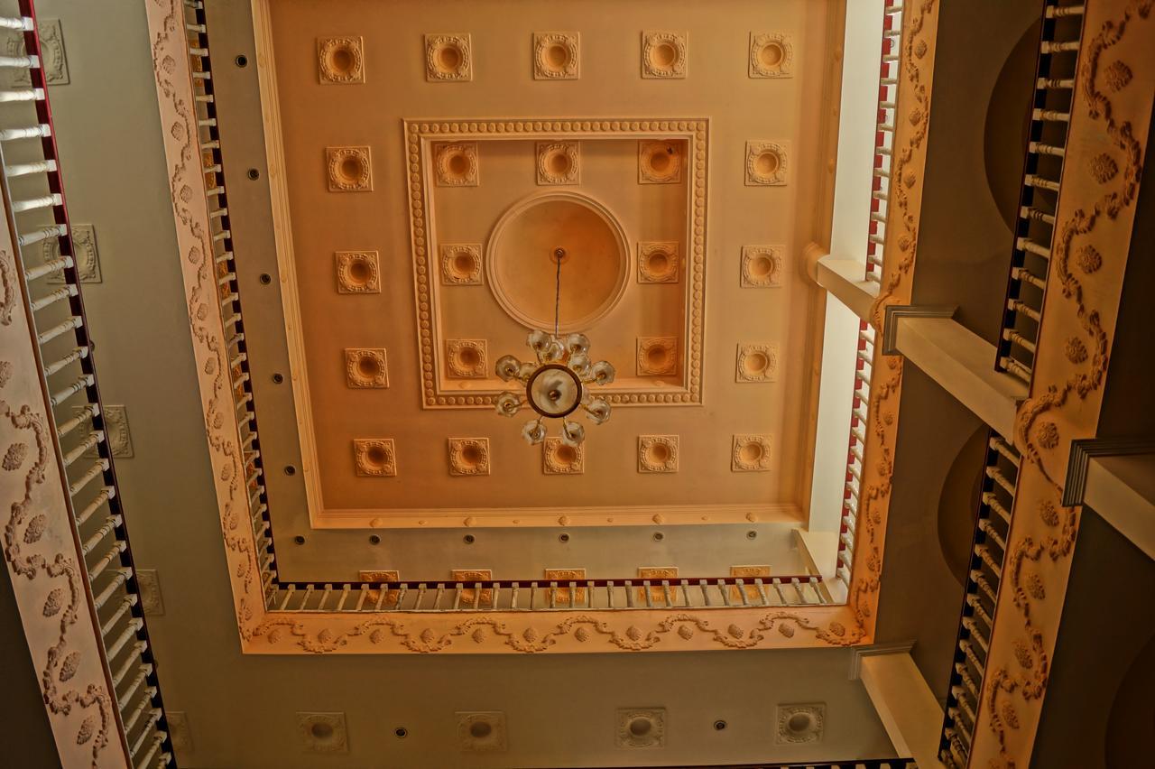 Hotel Uday Palace Pipalkoti Kültér fotó